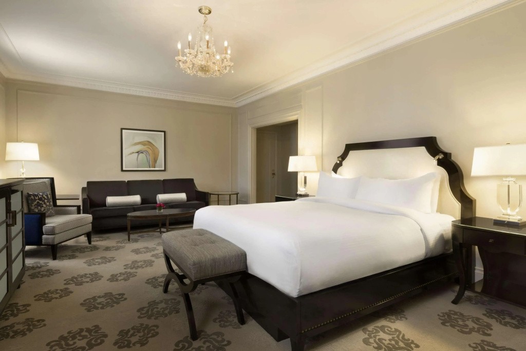 Fairmont Hotel Vancouver