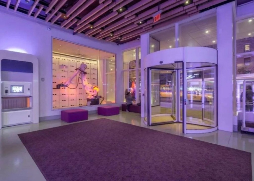 YOTEL New York Times Square