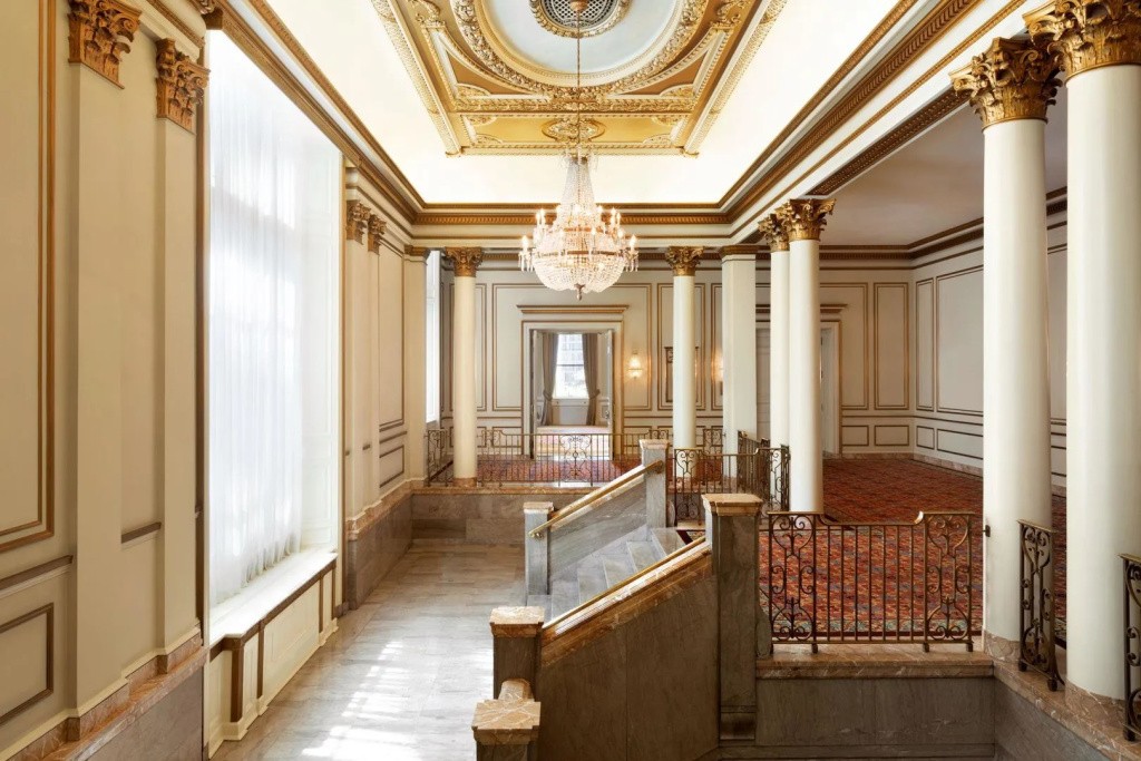 Fairmont Hotel Vancouver
