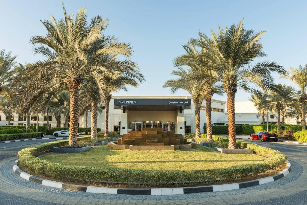 Le Meridien Dubai Hotel & Conference Centre