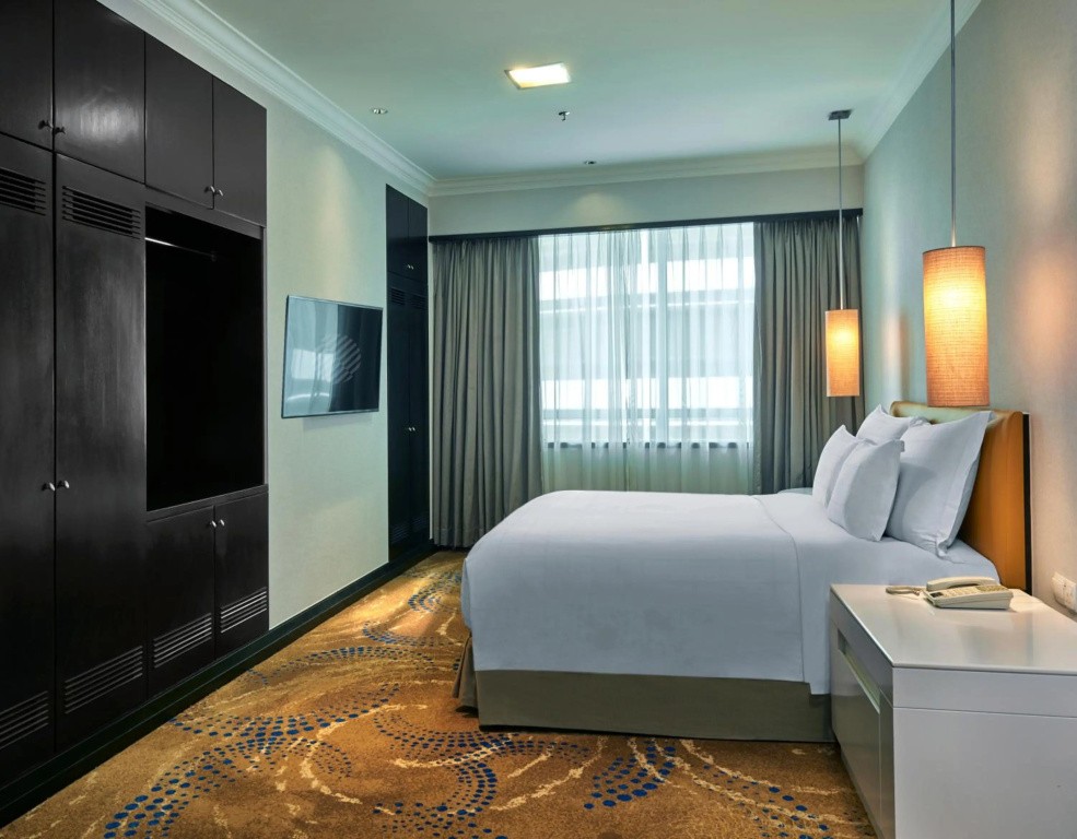 Pullman Kuala Lumpur City Centre Hotel & Residences