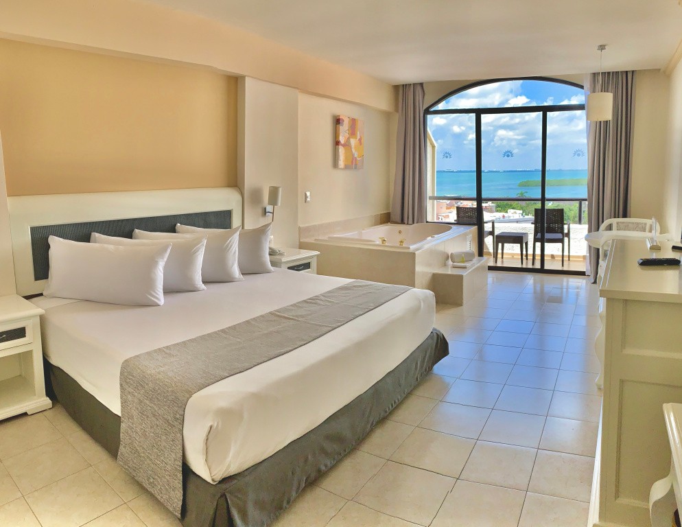 Golden Parnassus Resort & Spa - All Inclusive (Adults Only)