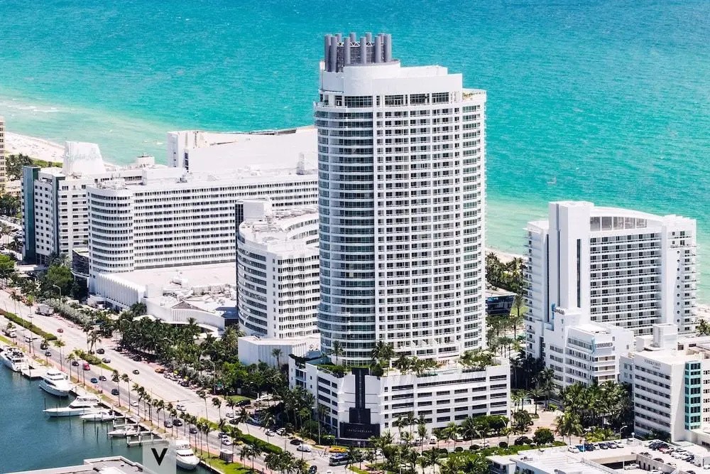 Fontainebleau Suites by Vesper