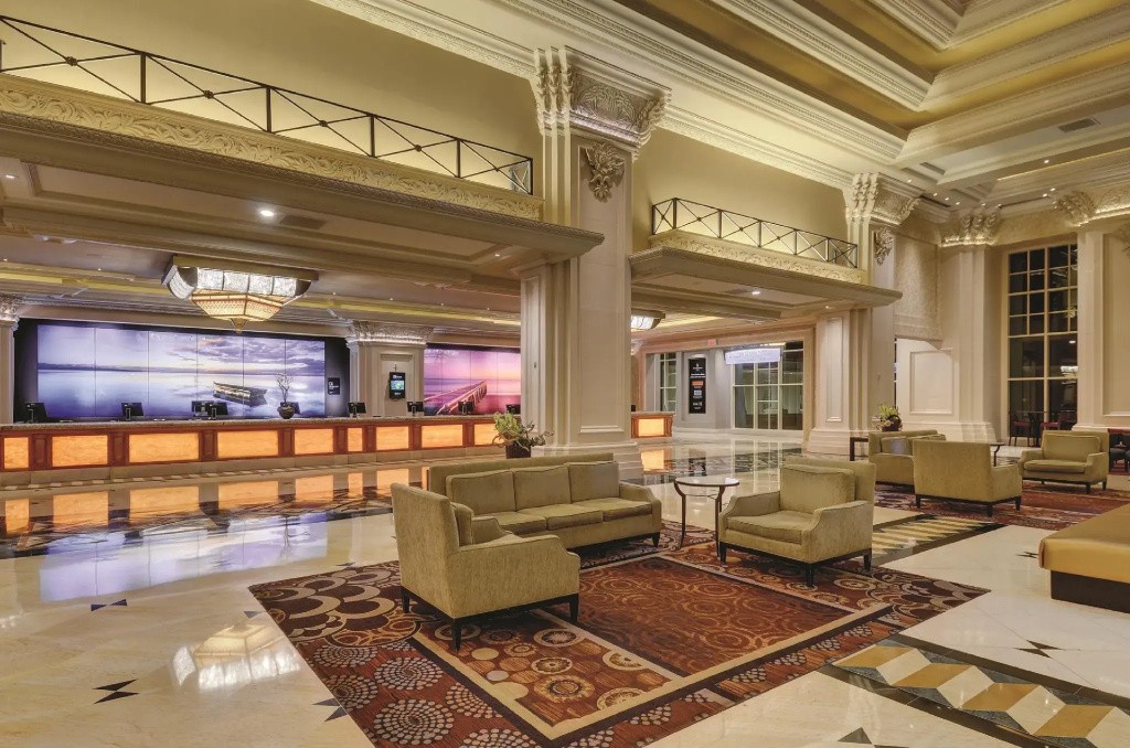 Mandalay Bay Resort And Casino