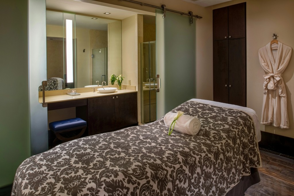 The Roosevelt New Orleans, A Waldorf Astoria Hotel