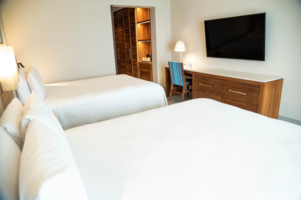 Emporio Cancun Optional All Inclusive