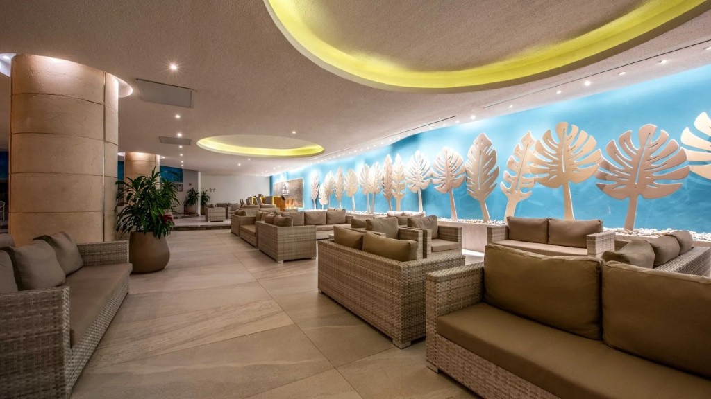 Park Royal Beach Cancún - All Inclusive