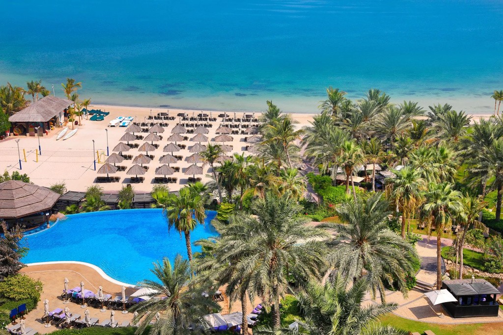 Le Méridien Mina Seyahi Beach Resort & Waterpark