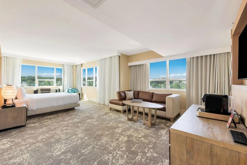 Eden Roc Miami Beach