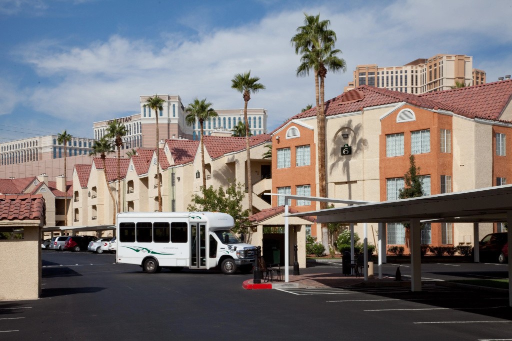 Holiday Inn Club Vacations at Desert Club Resort by IHG