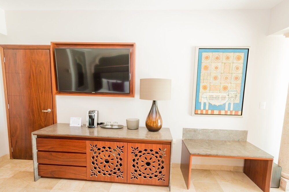 Royal Holiday At Grand Park Royal Cancun - All Inclusive