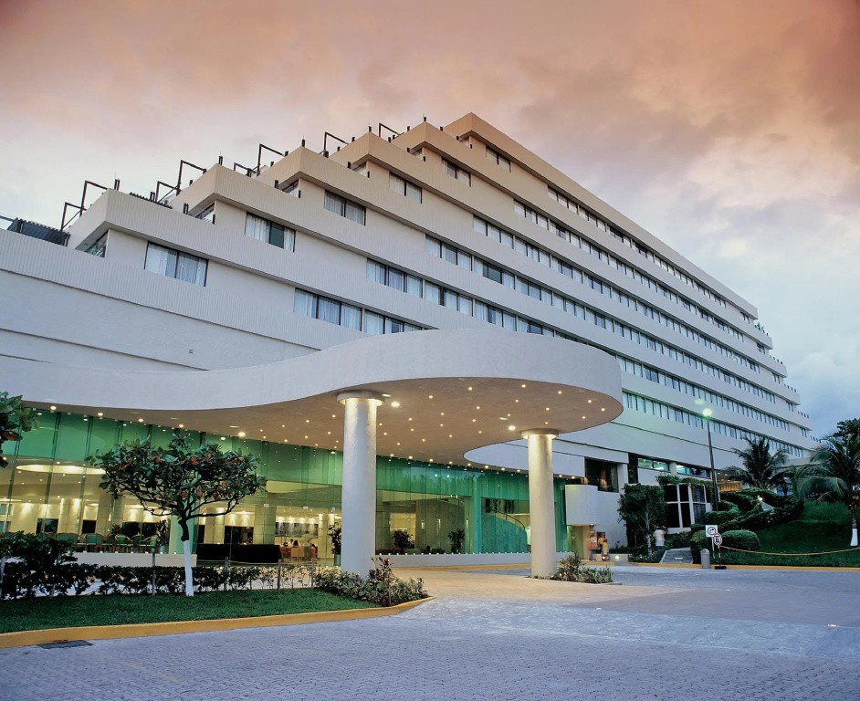 Park Royal Beach Cancún - All Inclusive