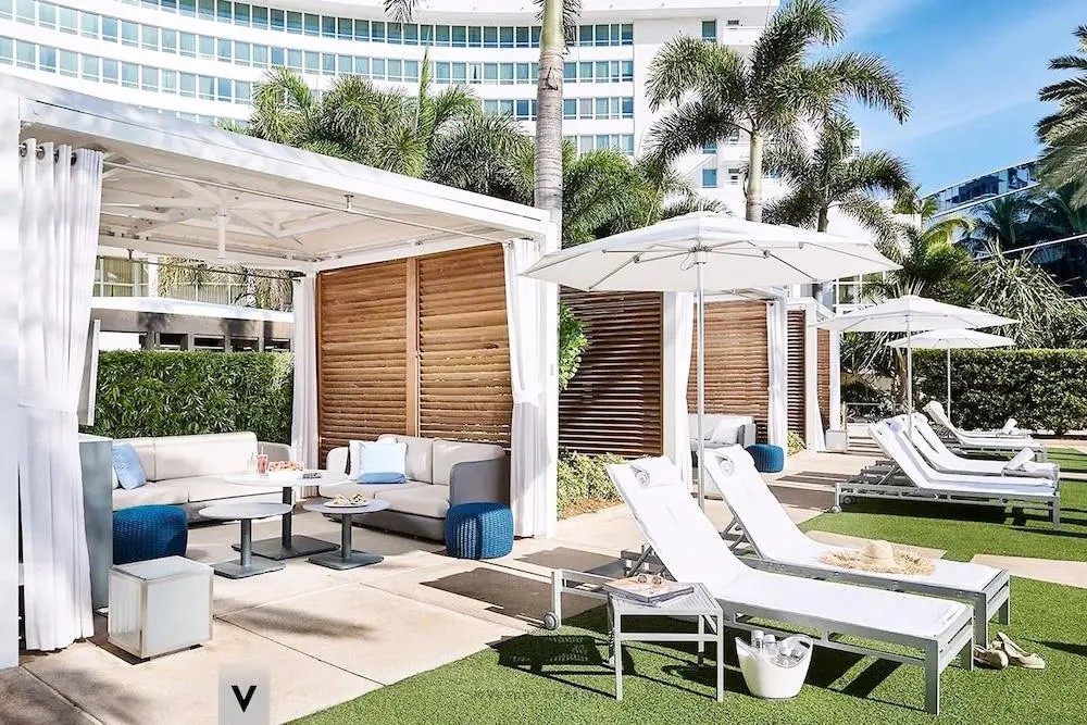 Fontainebleau Suites by Vesper