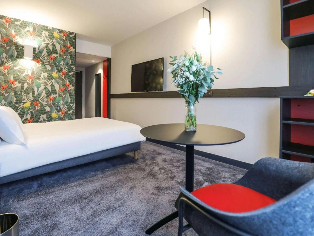 Novotel Paris Est Centre De Conference Hotel