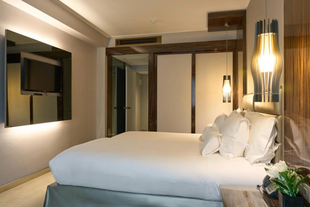 Altis Grand Hotel