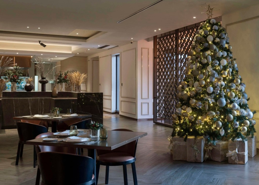 Kempinski Mall Of The Emirates Hotel