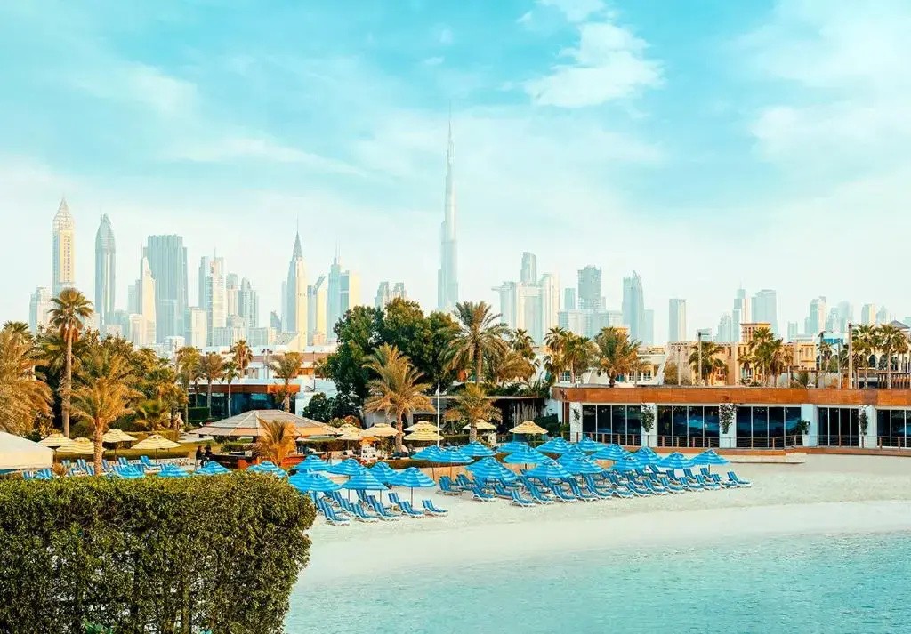 Dubai Marine Beach Resort & Spa Hotel