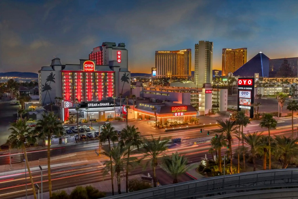 OYO Hotel & Casino (formerly Hooters Casino Hotel)