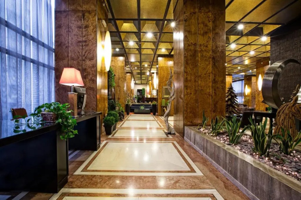 President Hotel Athens